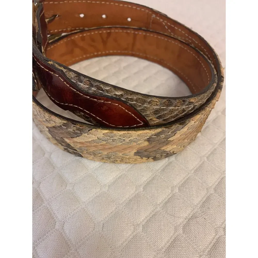 None and/or Unknown belt style